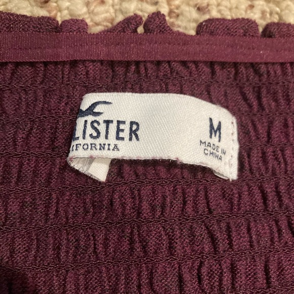 Hollister off the shoulder long sleeve - Picture 3 of 3